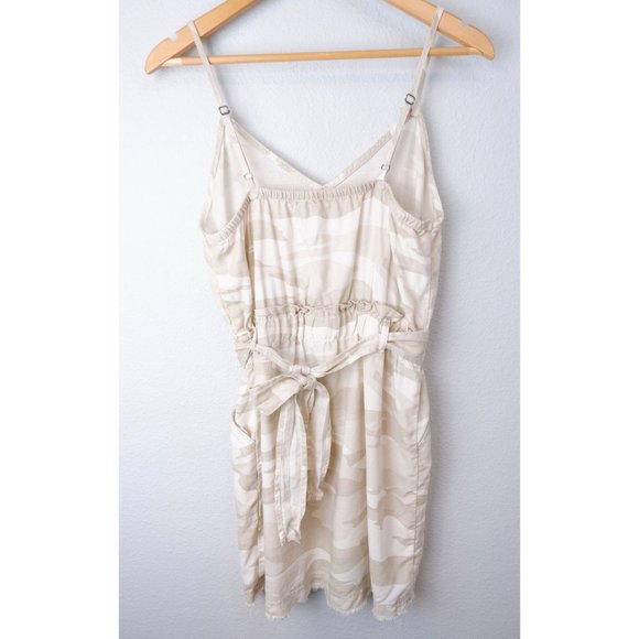 Splendid Geneva Light Camo Lyocell & Linen Papersack Waist Belted Dress, small - Picture 7 of 13